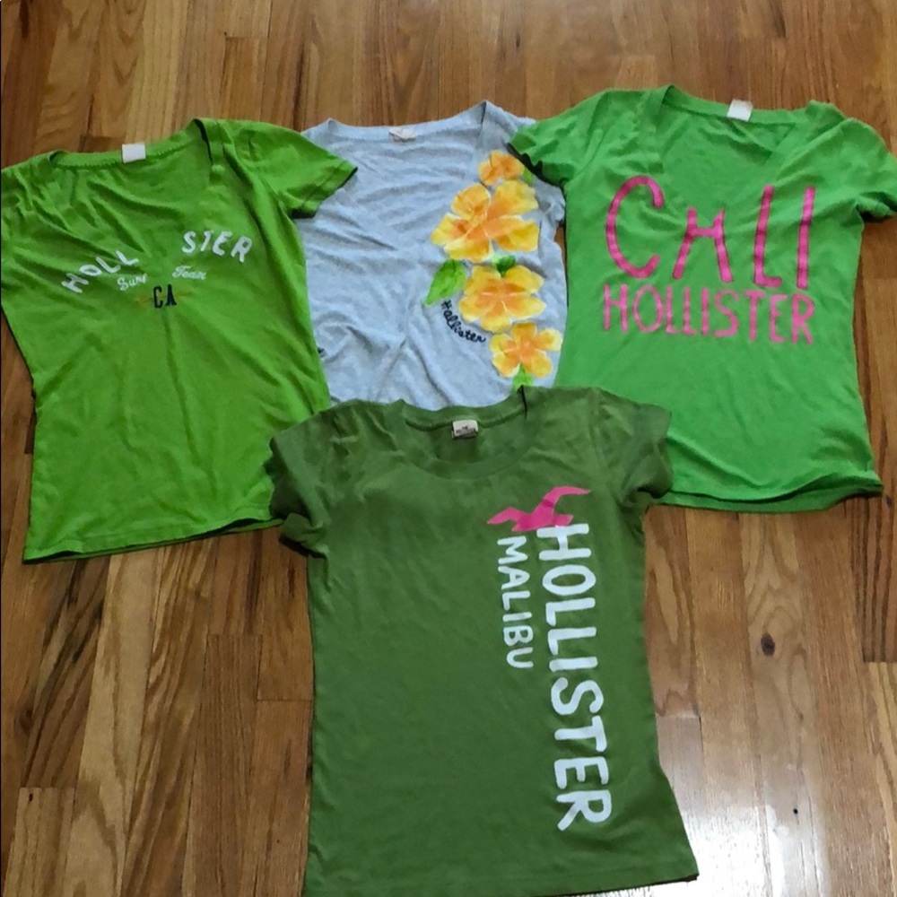 3 Hollister tShirts size Small